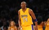 Vidéo : Kobe Bryant exclu pour avoir insulté un arbitre